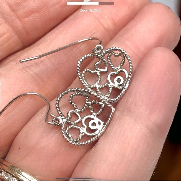 ❤️ Sterling GENUINE DIAMOND Heart Earrings - Picture 8 of 9
